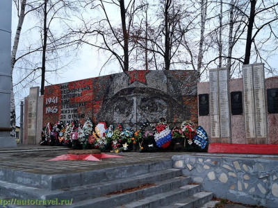 Мемориал воинам-землякам, погибшим в годы Великой Отечественной войны.